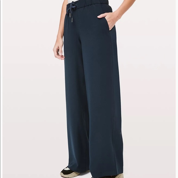 lululemon athletica Pants - Lululemon On the Fly Wide Leg